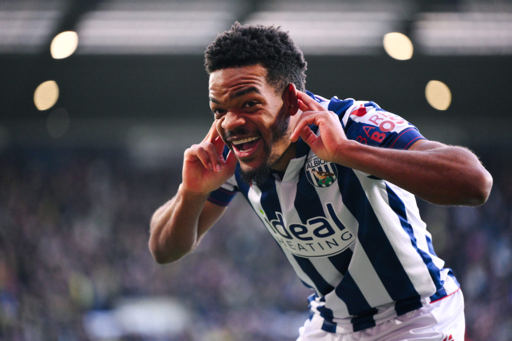 Grady Diangana of West Bromwich Albion celebrates the second goal scored by John Swift of West Bromwich Albion during the Sky Bet Championship match between West Bromwich Albion FC and Oxford United FC at The Hawthorns.