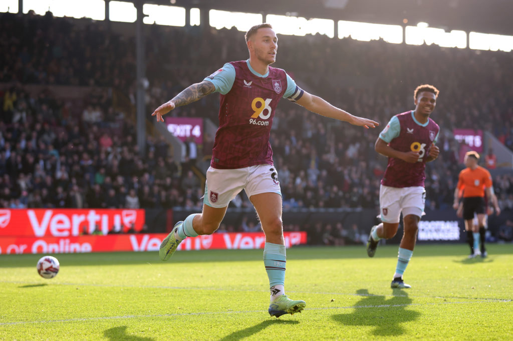 Burnley FC v Luton Town FC - Sky Bet Championship
