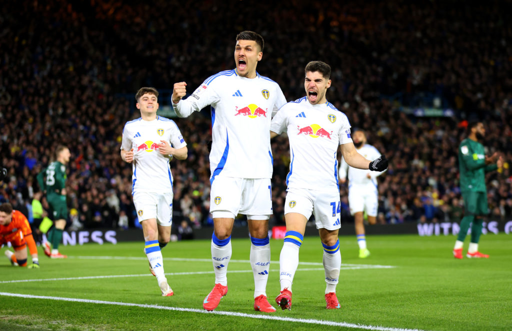 Leeds United FC v Millwall FC - Sky Bet Championship