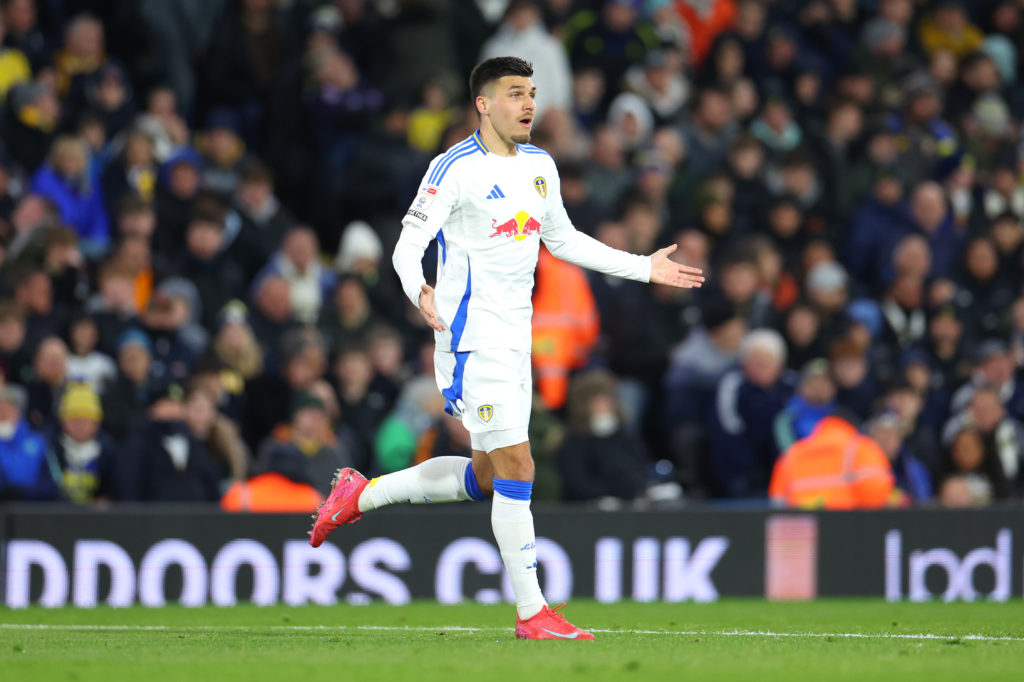 Leeds United FC v Millwall FC - Sky Bet Championship