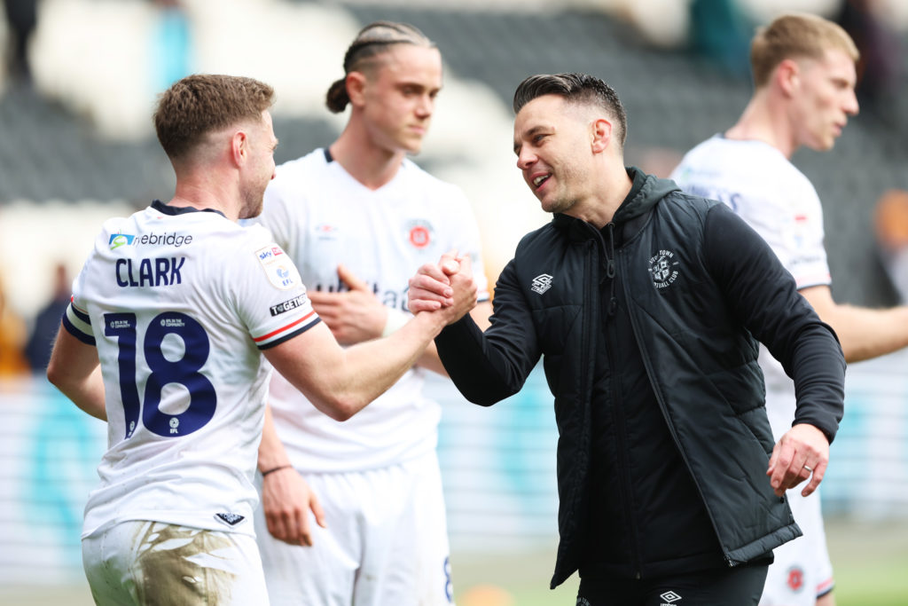 Hull City AFC v Luton Town FC - Sky Bet Championship