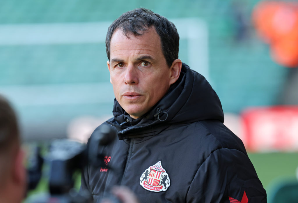 Sunderland head coach Regis Le Bris walks on the pitch prior