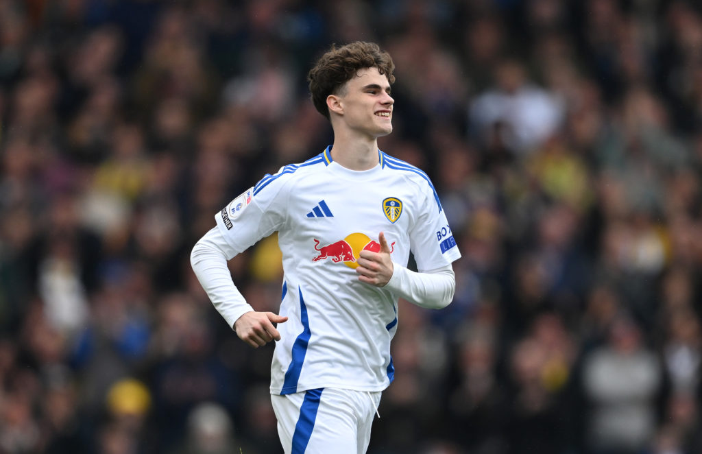Leeds United FC v Stoke City FC - Sky Bet Championship