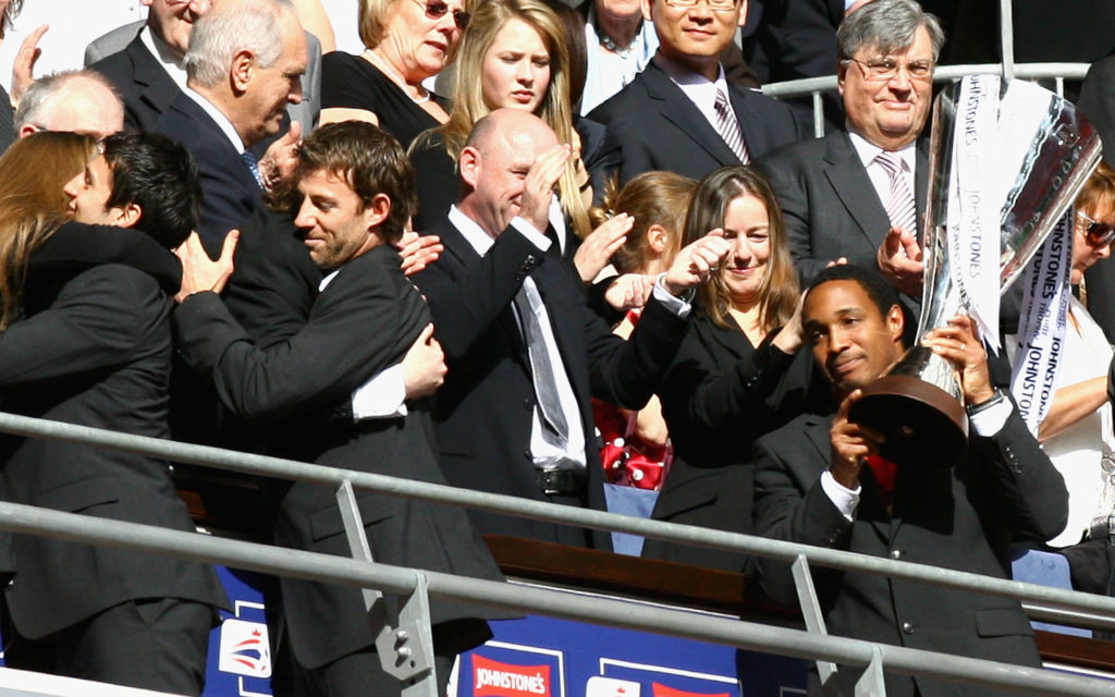 Grimsby Town v Milton Keynes Dons - Johnston's Paint Trophy Final