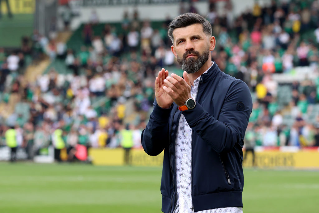 Plymouth Argyle FC v Leeds United FC - Sky Bet Championship