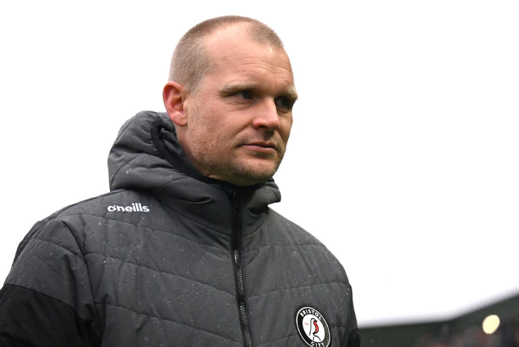 Liam Manning, Head Coach of Bristol City looks on during the Sky Bet Championship match between Plymouth Argyle FC and Bristol City FC