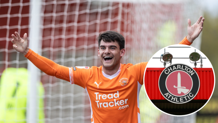 Blackpool's Rob Apter celebrates scoring his side's third goal completing his hat trick during the Sky Bet League One match between Stevenage FC an...