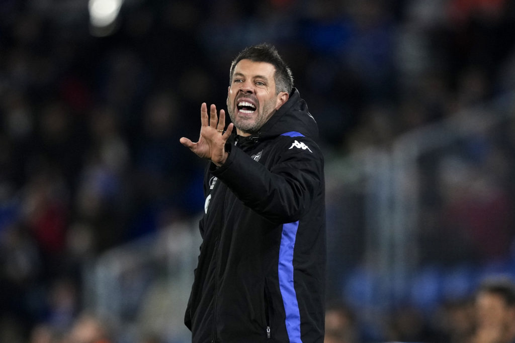 Paulo Pezzolano in charge of Real Valladolid against Getafe