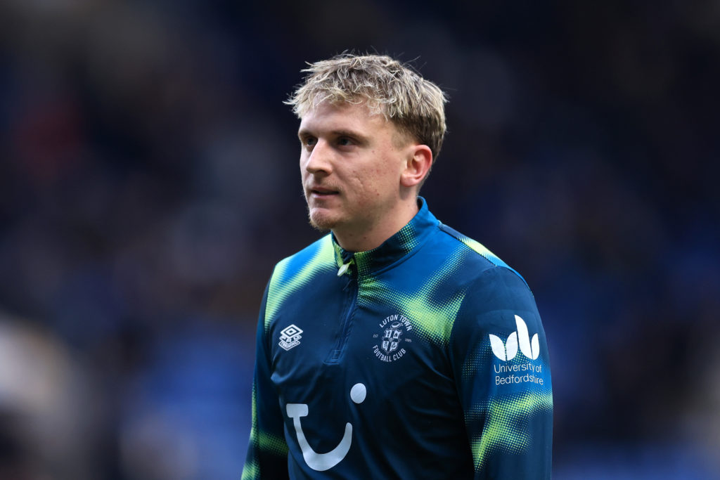 Alfie Doughty of Luton Town warms up prior to the Sky Bet Championship match between Sheffield Wednesday FC and Luton Town FC