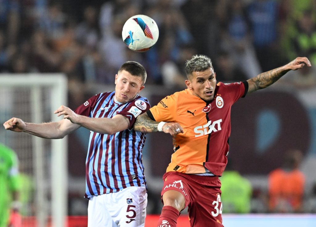 Dries Mertens (R) of Galatasaray in action