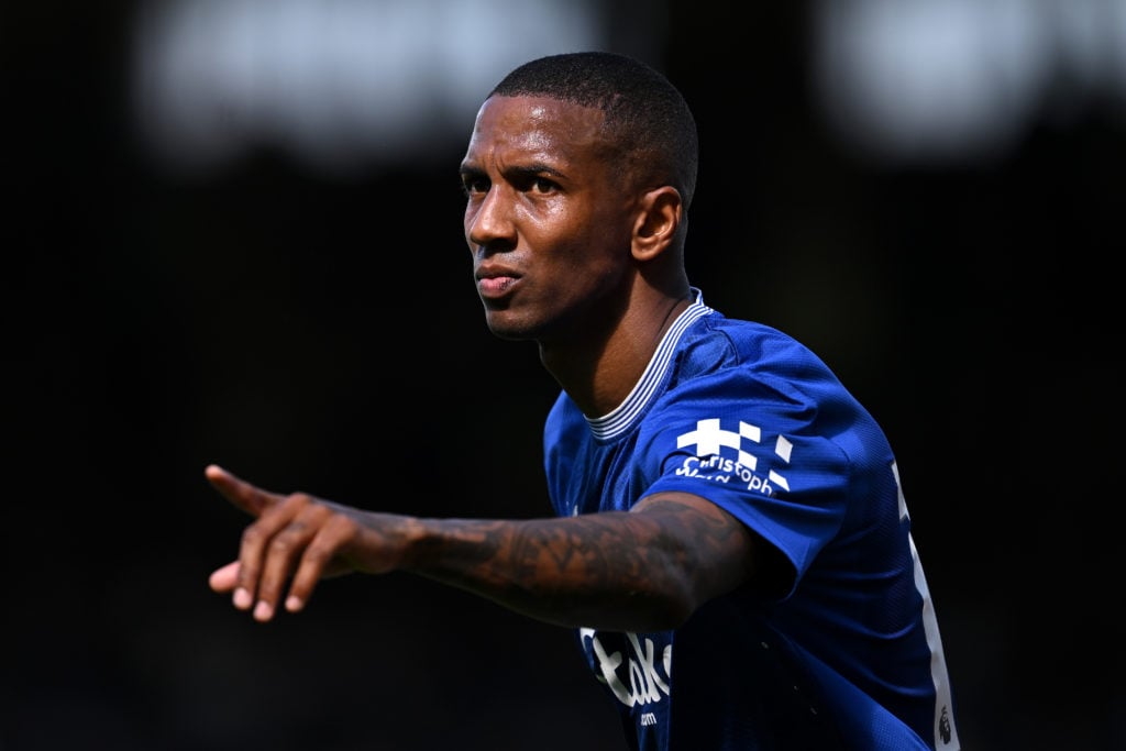 Ashley Young for Everton FC against Fulham FC in Premier League