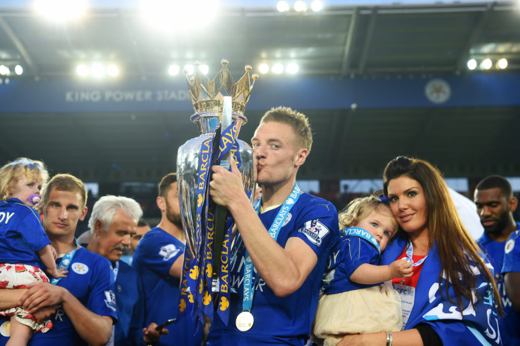 Jamie Vardy of Leicester City kisses the Premier League Trophy after the Barclays Premier League match between Leicester City and Everton