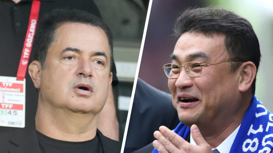 Acun Ilicali of Fenerbahce (left), Sheffield Wednesday Chairman Dejphon Chansiri speaks to Carlos Carvalhal (right)