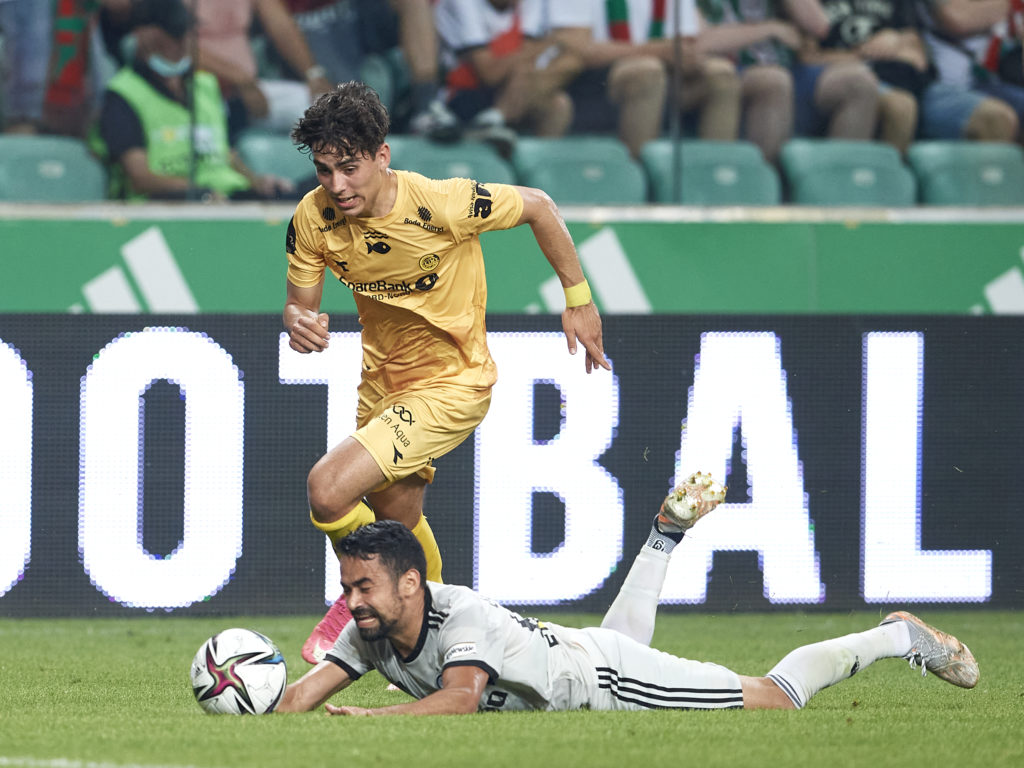 Sebastian Tounekti playing for Bodo/Glimt against Legia Warsaw