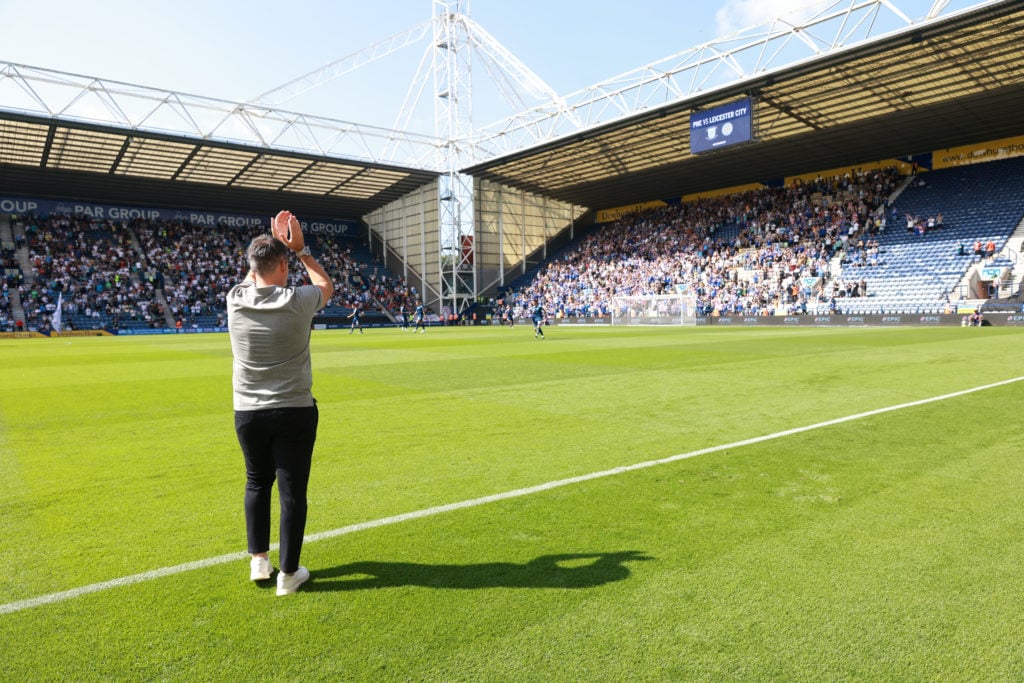 Marti Cifuentes applauds the travelling Leicester City fans against Preston North End