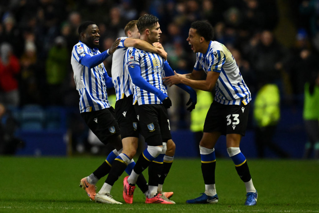 Josh Windass of Sheffield Wednesday celebrates with teammates after scoring his team's 2nd goal during the Sky Bet Championship match between Sheffield Wednesday FC and Derby County FC