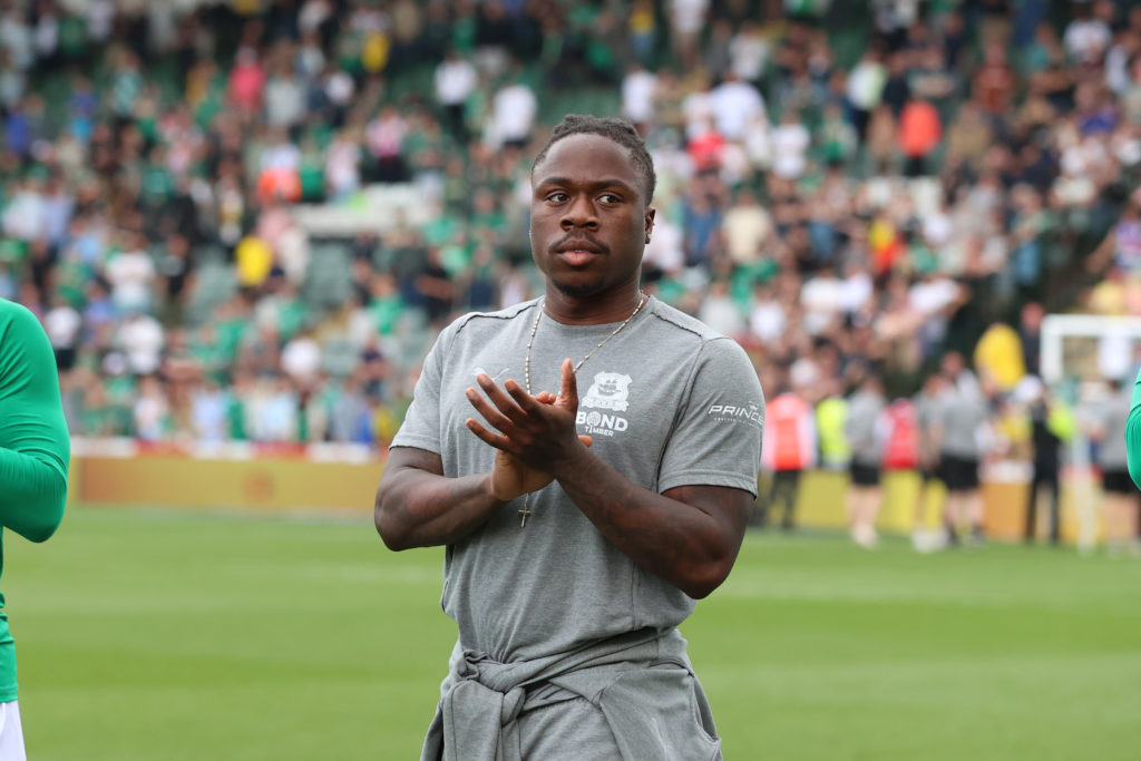 Plymouth Argyle FC v Leeds United FC - Sky Bet Championship