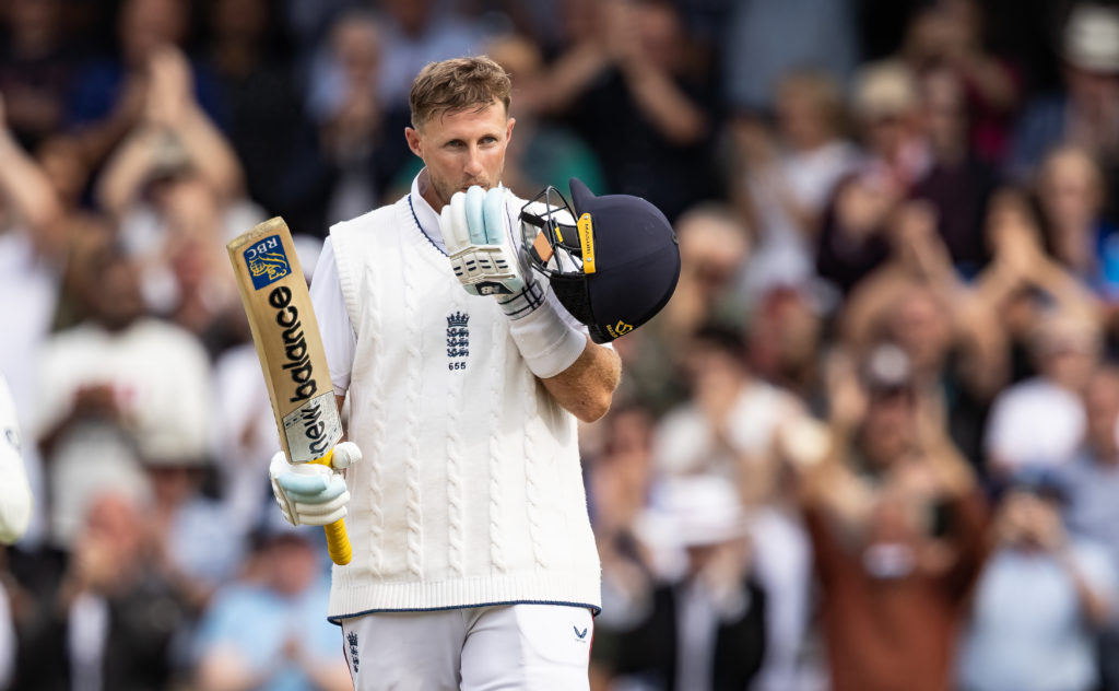 England v India - 5th Rothesay Test Match: Day Four