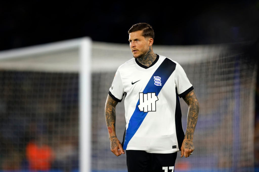 Lyndon Dykes of Birmingham City looks on during the Sky Bet Championship match between Leicester City and Birmingham City