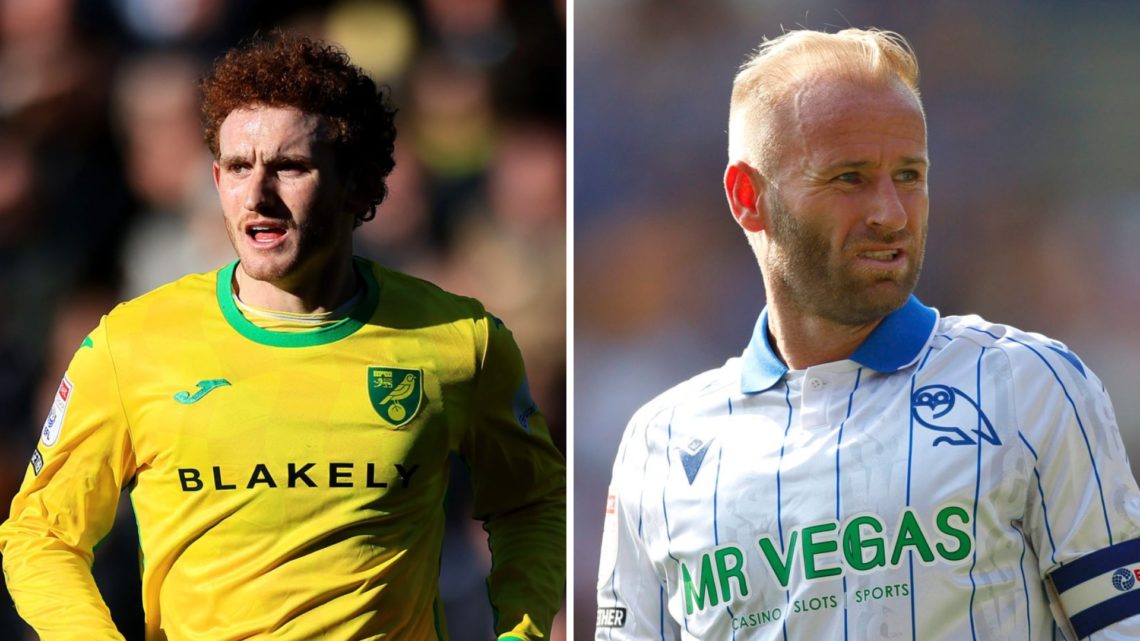 Norwich City's Josh Sargent (L) and Sheffield Wednesday's Barry Bannan (R)
