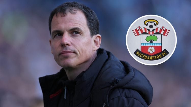 Sunderland manager Regis Le Bris with Southampton badge.